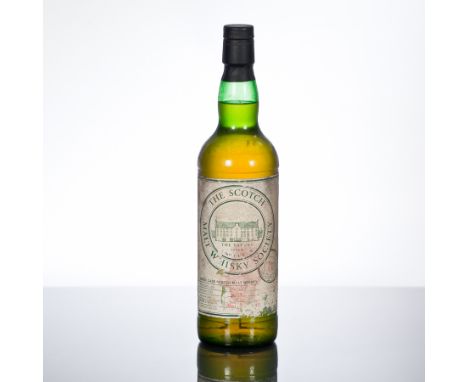 GLENLIVET 31 YEAR OLD SMWS 2.47
Cask strength single Speyside malt whisky, distilled in November 1971 and bottled in June 200