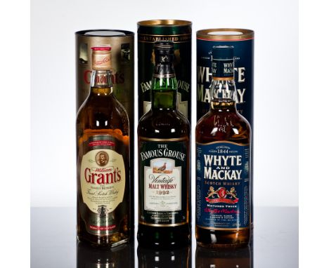 THE FAMOUS GROUSE VINTAGE 1992
Blended Scotch Whisky, bottled 2003. 70cl, 40% volume, in tube.
WILLIAM GRANT'S FAMILY RESERVE