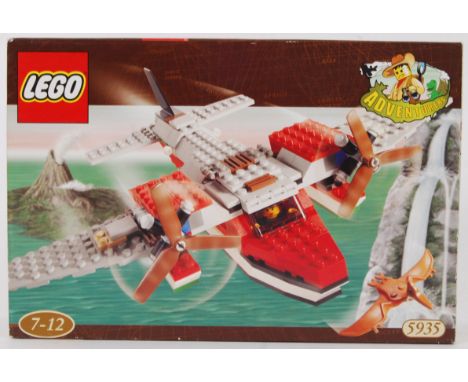 LEGO ADVENTURERS: A vintage Lego Adventurers set 5935 'Dino Island Hopper'. Sold as 100% complete and checked by the vendor w