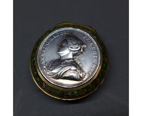 A gilt metal shagreen trinket pill box inset with white metal coin to lid a/f 