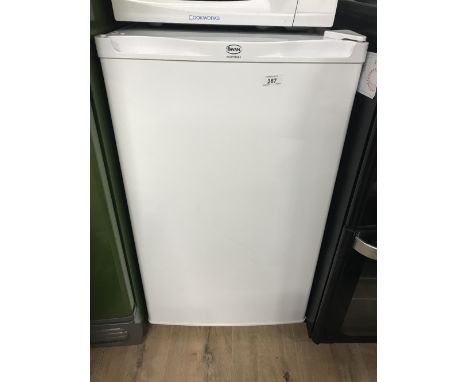 WHITE SWAN ESSENTIALS SLIMLINE UNDER BENCH FREEZER