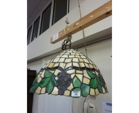Tiffany design centre light shade with grape motif D51cm