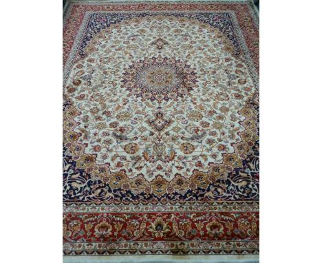 Keshan beige ground rug carpet, 280cm x 200cm