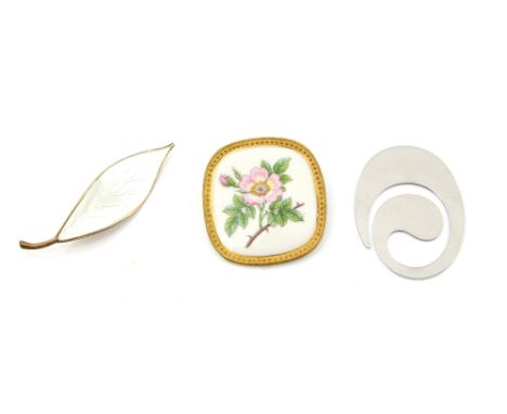 David Andersen white enamel leaf brooch, reverse marked Norway sterling, markers mark D-A, 6.9 x 1.9cm, with a Georg Jensen s