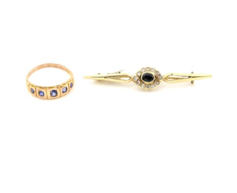 Victorian sapphire set ring, 15 ct, and a later sapphire and diamond set brooch, marks for 14 ct, .     Brooch 3.3 grams gros