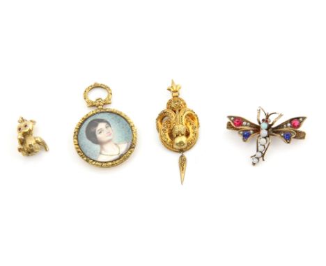 Amended description -Mixed group of items, Victorian wire work pendant, in silver gilt, a 19th C  portrait locket, 15 ct case