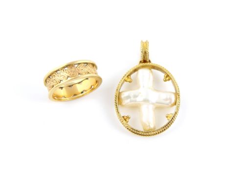 Baroque pearl pendant, central cross shaped white pearl, mounted in wire work frame, 3.4 x 2.2cm and heart cut out ring, ring