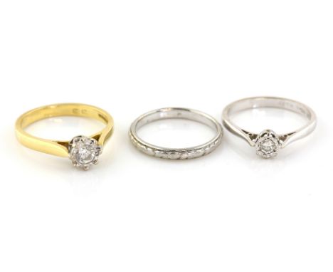 Two single stone rings, one illusion set with round brilliant cut diamond, estimated weight 0.20 carats, mounted in 18 ct yel