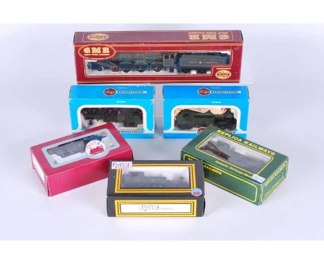 A collection of six Double O Locomotives boxed Airfix No541242.2 G.W.R 4.6.0 Caerphilly castle Airfix no54152-7 G.W.R 1400 cl