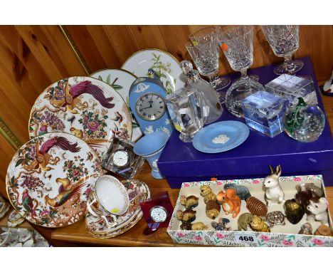 VARIOUS GLASS AND CERAMIC ITEMS, to include various Wade whimsies, Beswick Squirrel No.1007, boxed set of six Edinburgh cryst