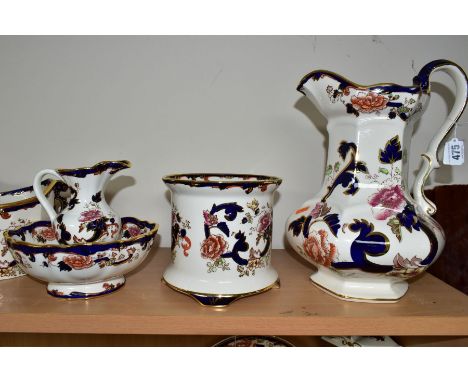 SIX PIECES OF MASONS MANDALAY PATTERN ITEMS, comprising a comport of wavy oval form, oval length 39cm, a twin handled twelve 
