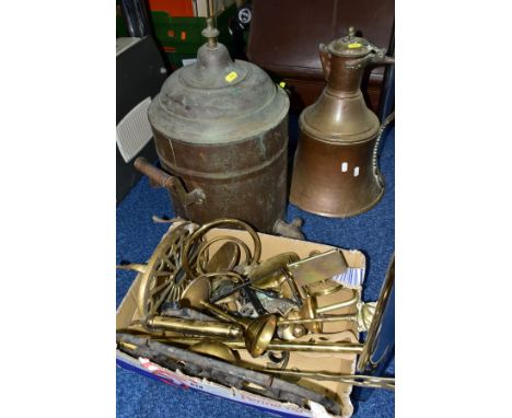 A SMALL QUANTITY OF METALWARE IN A BOX AND LOOSE, including brass bathroom fittings, wrought iron wall hooks, a brass toastin