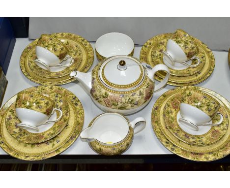 A NINETEEN PIECE WEDGWOOD FLORAL TAPESTRY TEA SET, comprising a tea pot, sugar bowl, milk jug, four cups and saucers, four si