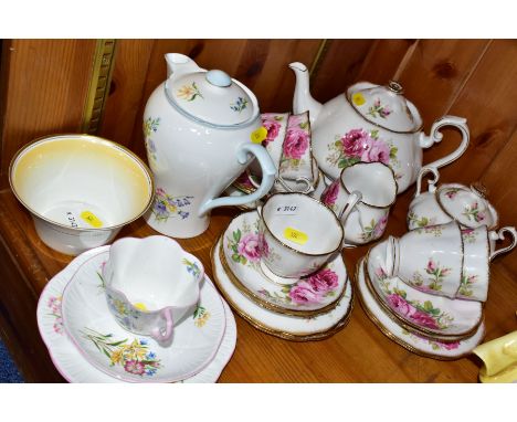 A TWENTY PIECE ROYAL ALBERT AMERICAN BEAUTY TEA SET WITH SHELLEY COFFEE POT, TRIO AND BOWL, comprising a Royal Albert tea pot