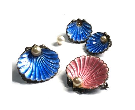 Antique silver enamel oyster shell &amp; pearl brooches and earrings 