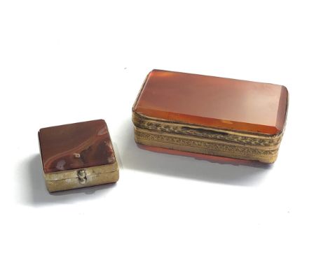 Antique agate set snuff box &amp; pill box 