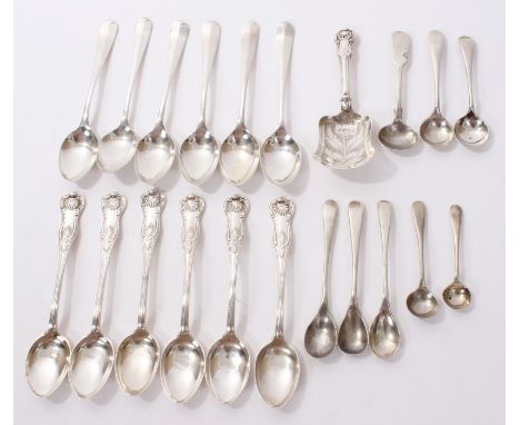 Victorian silver Kings pattern caddy spoon with engraved decoration (Birmingham 1856), together with six Edwardian silver Kin