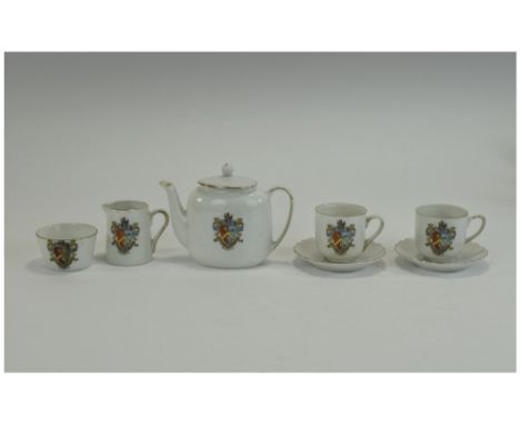 W.H. Goss Children's Crested Ware ( 7 ) Piece Tea Service, Bears The Margate Crest. All Pieces are In Excellent Condition. 