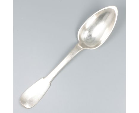 Silver dinner spoon, Paris ca. 1800. Fiddle pattern. France, Paris, ca. 1800, hallmarks: rooster 1 content hallmark, unknown 