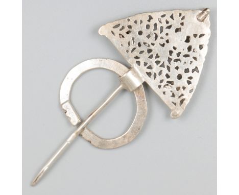 Fibula / cloak pin (Berber, Tunisia, 19th century) silver. This type of fibula (also called a cloak pin or cloth pin) was use