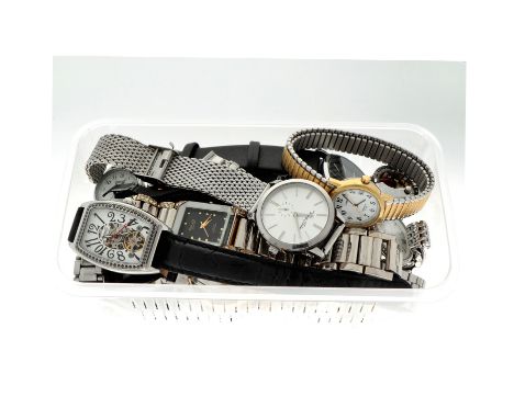 No Reserve - Lot of wristwatches including Louis Vuitton, Casio and G-Shock. Lot of wrist watches including Louis Vuitton, Ca