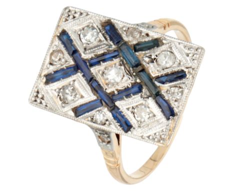 Gold / platinum Art Deco ring set with approx. 0.09 ct. diamond and synthetic sapphire. Set with nine single cut diamonds of 