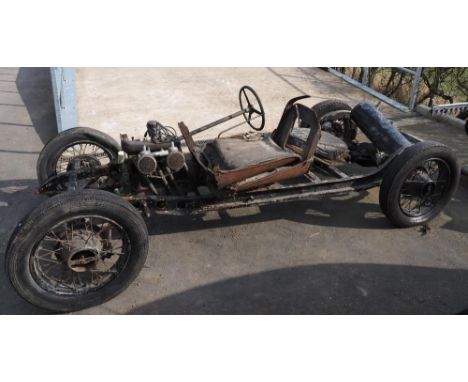Morris 8 engine and chassis 