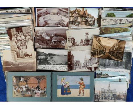 Postcards, an original collection of approx. 250 mainly UK topographical cards with a few subjects.  RP's include parade Weym
