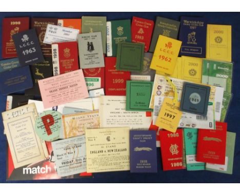 Cricket, a quantity of approx. 75 membership cards and tickets inc. membership cards for Warwickshire 1936 (Ladies ticket), G
