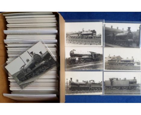 Postcards etc, Railway Engines, a collection of 240+ postcards and plain back photographic cards all featuring LMS Railway En