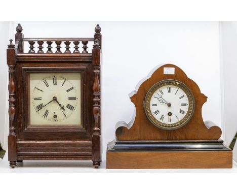 Oak cased mantel clock "Gt Yarmouth on the square dial. Single train movement, Contained in a oak with gallery on tall and tu