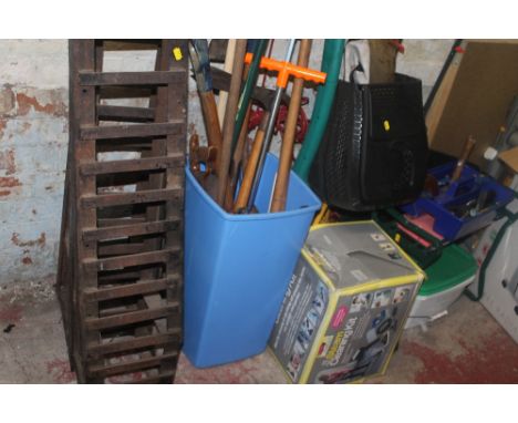 A QUANTITY OF ASSORTED TOOLS ETC, TO INCLUDE CAR RAMPS