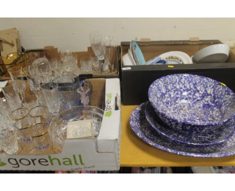 TWO TRAYS OF GLASSWARE TO INCLUDE CUT GLASS TOGETHER WITH A TRAY OF CERAMICS TO INCLUDE ROYAL WORCESTER ETC
