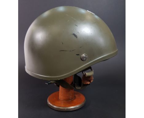 1980'S FALKLAND CAMPAIGN BRITISH ARMY 2ND BATTALION PARACHUTE REGIMENT PARA HELMET