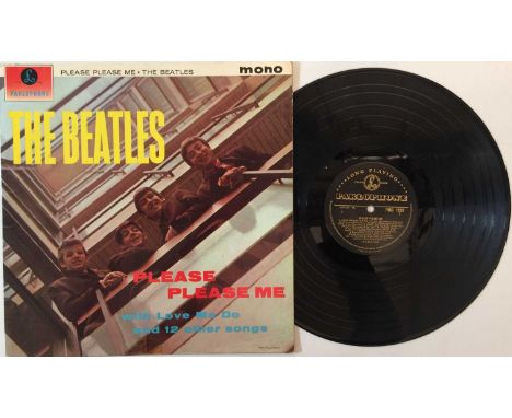 THE BEATLES - PLEASE PLEASE ME LP (1ST UK MONO 'BLACK AND GOLD' - PMC 1202). Here we have a 1st UK mono 'black and gold' copy