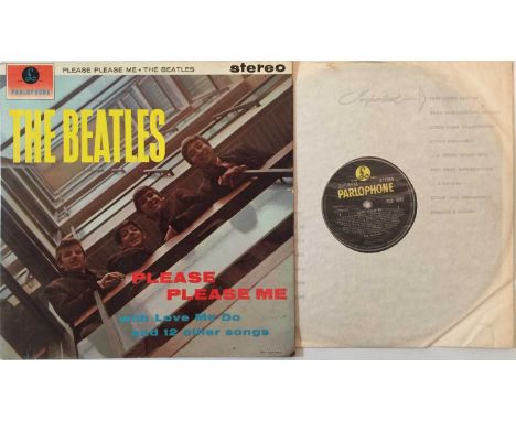 THE BEATLES - PLEASE PLEASE ME (UK STEREO 4TH PRESS - PCS 3042). Here we have a lovely 4th stereo UK pressing of the Beatles 