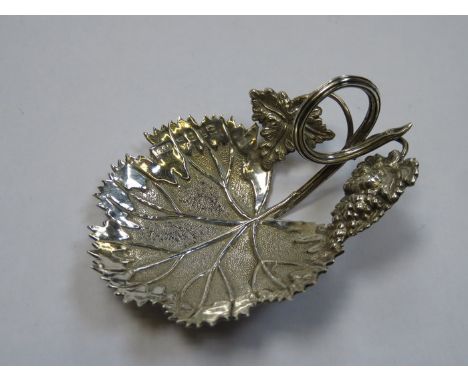 HALLMARKED SILVER LEAF SHAPED CADDY SPOON, BIRMINGHAM ASSAY, DATED 1834 