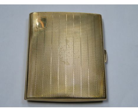9ct GOLD MACHINE TURNED CIGARETTE CASE 