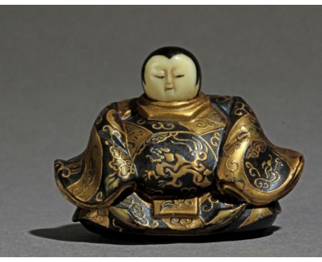 Not signed. In carved wood, lacquer and elephant tusk portraying Dairi-bina, a courtier dressed as an empress, 28,4x37,7x19,7