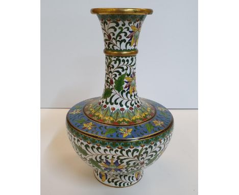 Good quality vintage Cloisonne enamel vase adorned with flower and leaf pattern 