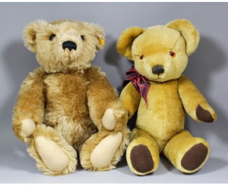 A modern Steiff blond mohair teddy bear, 19ins, and a Merrythought bear, 20.5ins