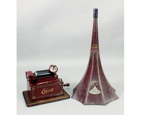 An early 20th Century Edison phonograph - "Model D" "Combination Gem" (known as "Red Gem"), No. 319897D (circa 1910), geared 