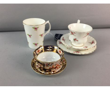 RICHMOND 'ROSE TIME' PATTERN TEA SERVICE, comprising five tea cups, six cups, six saucers and a coffee cup, along with a Glas