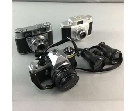 VINTAGE KODAK RETINETTE IB, along with other vintage cameras including an Agfa Silette, a no. 2 folding pocket brownie, a Pen