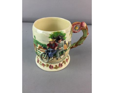 CROWN DEVON MUSICAL TANKARD, 12.5cm high