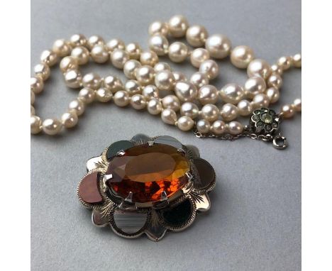 SCOTTISH AGATE AND SILVER BROOCH, along with four lockets and a cultured pearl necklace