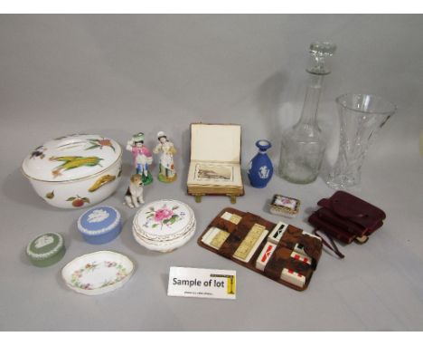 A collection of ceramics and glassware including Royal Worcester Evesham pattern wares, Wedgwood and other Jasperwares includ