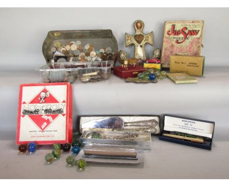A miscellaneous collection of bronze coinage, post 1947 silver coins, Pygmalion 'Sonata' compact in original box, collection 