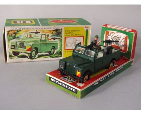 Britains model Land Rover 9777 1:32 scale die-cast metal and plastic model, complete, in original box (displayed in miscellan