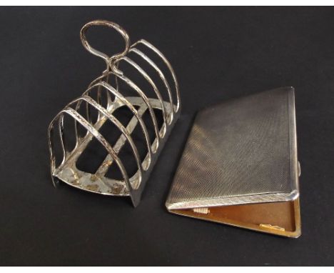Silver cigarette case with engine turned detail and a silver six divisional toast rack, 10oz